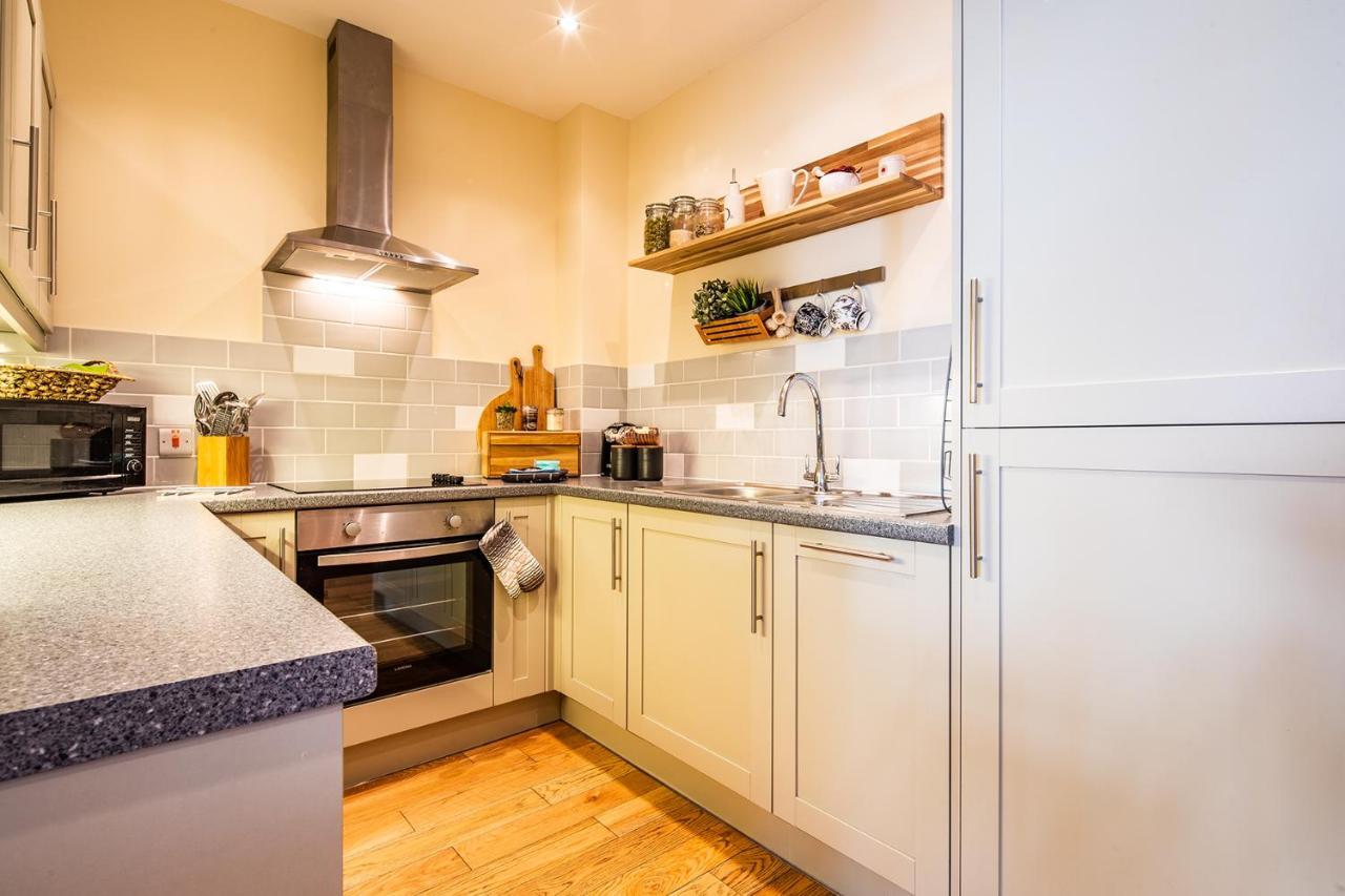 Buxton Centre Cosy Cottage With Free Secure Parking Buitenkant foto